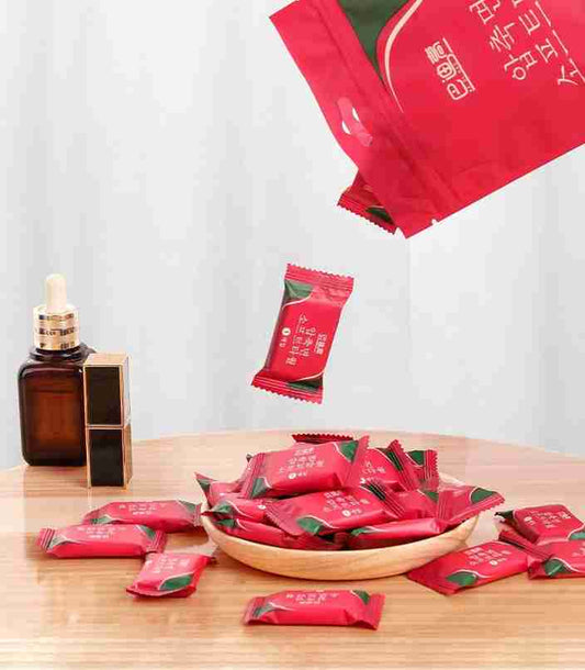 Magic Compressed Towel Tissue 100 pieces - Cotton Disposable Wipes - Candy Wipes - Makeup Removing Wipes - Coin Tissue - Best for Travelling  Hajj Umra Outdoor - Easy to Carry in Pocket - Size 22*18cm